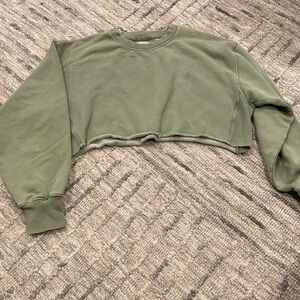 TNA | Airy AF Fleece Cropped Crewneck